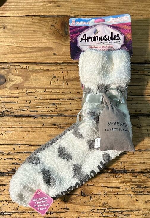 Butter Accessories - Aromasoles Lavender & Shea 2 Pair Pack One Size Butter Infused Socks NWT